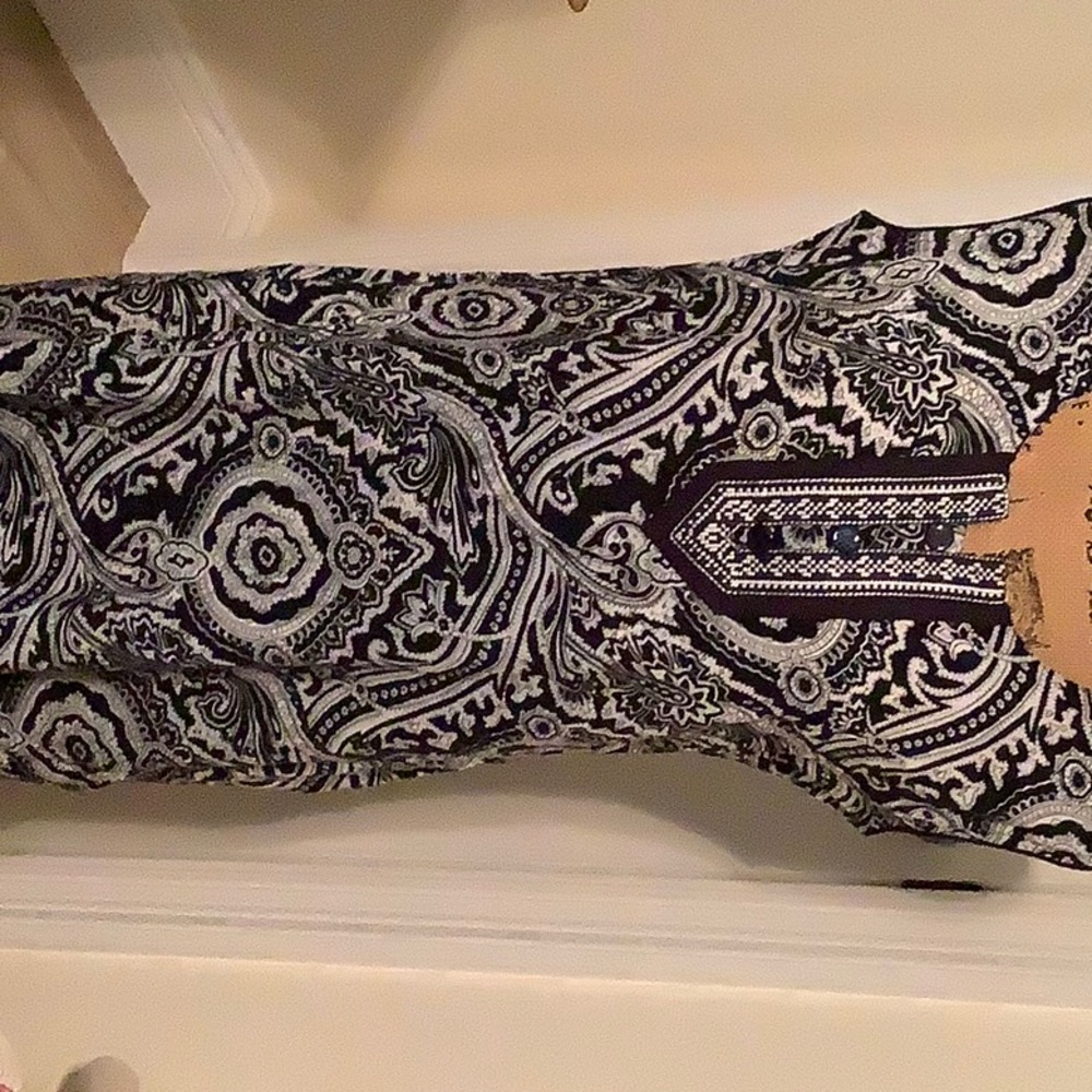 Trend tunic. In good condition. X-large but fits like a large